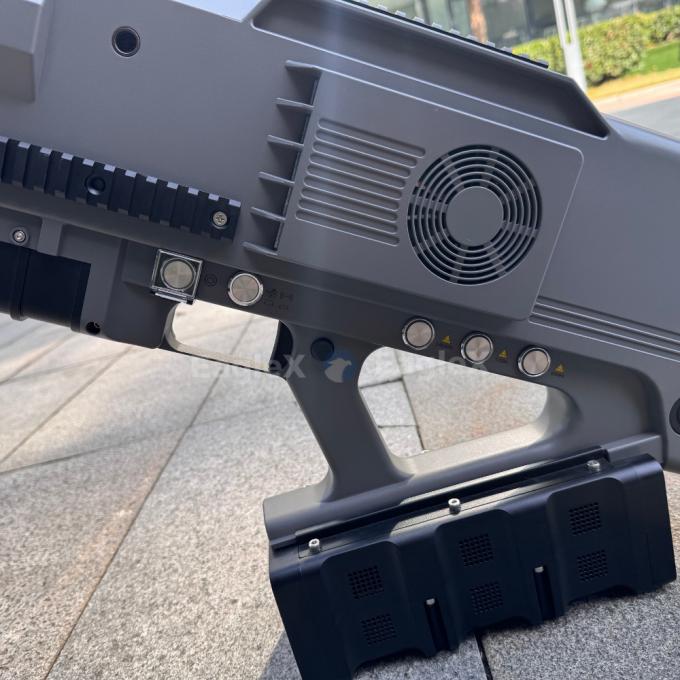Solución de defensa de drones portátiles de resistencia de 36h para conciertos de policía militar 1-3KM FPV Drone Jammer con detector de detección de 5KM 0